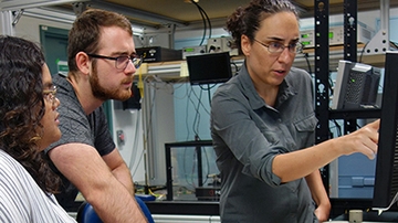 Drake receives NSF CAREER Award to study optical frequency combs
