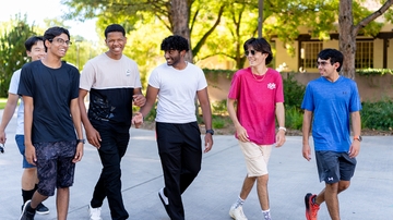 UNM sets new records in enrollment growth, fall 2025 numbers show    