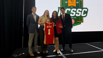 UNM Anderson student takes top prize at National Collegiate Sports Sales Championship
