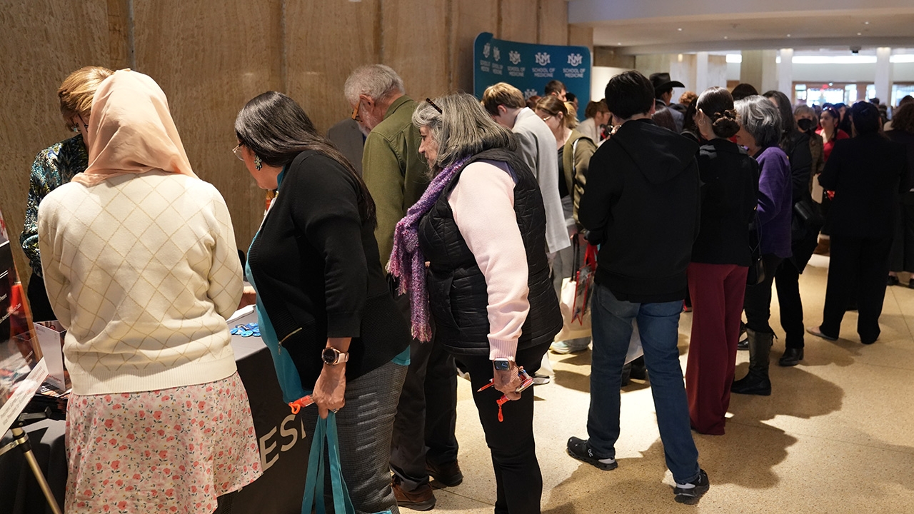Hundreds of visitors