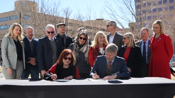 UNM looks to expand downtown footprint