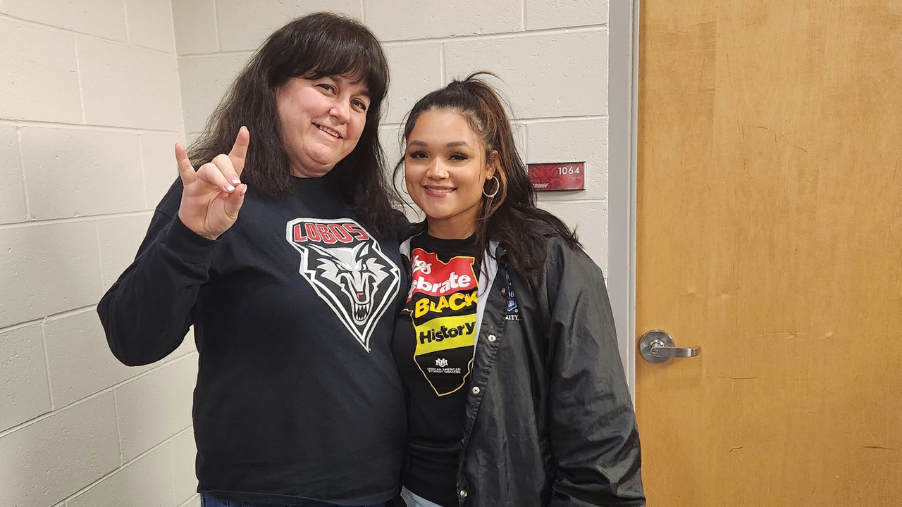 Kaelyn with her mom, Debilyn