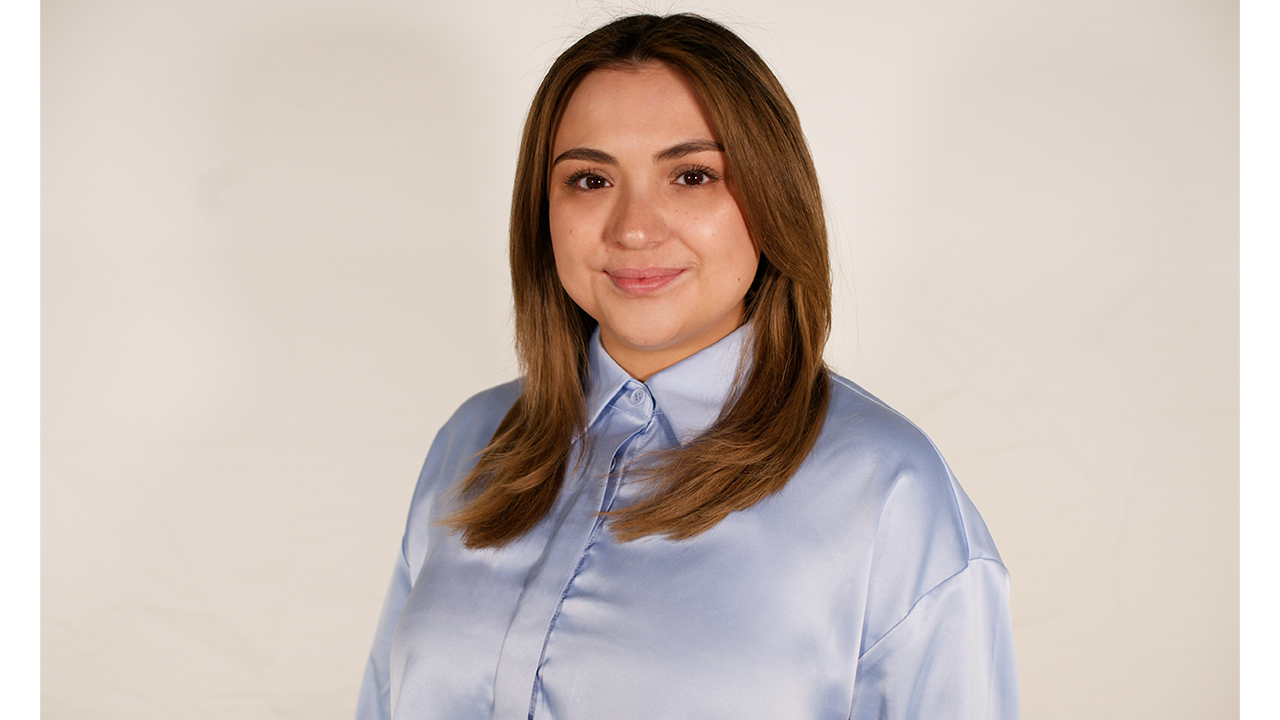staciehernandez_headshot