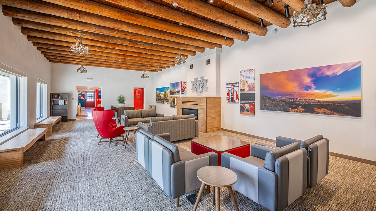 Lobo Welcome Center 