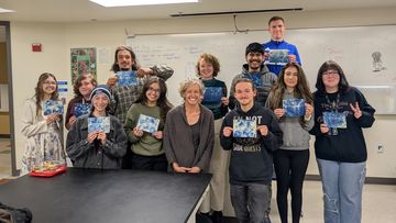 New course model introduces students to interdisciplinary research