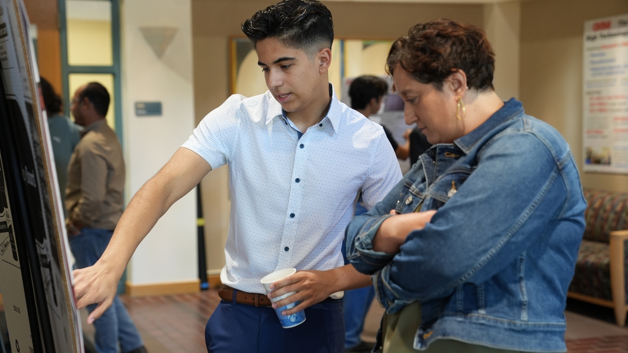 5th QU-REACH summer undergraduate research poster session