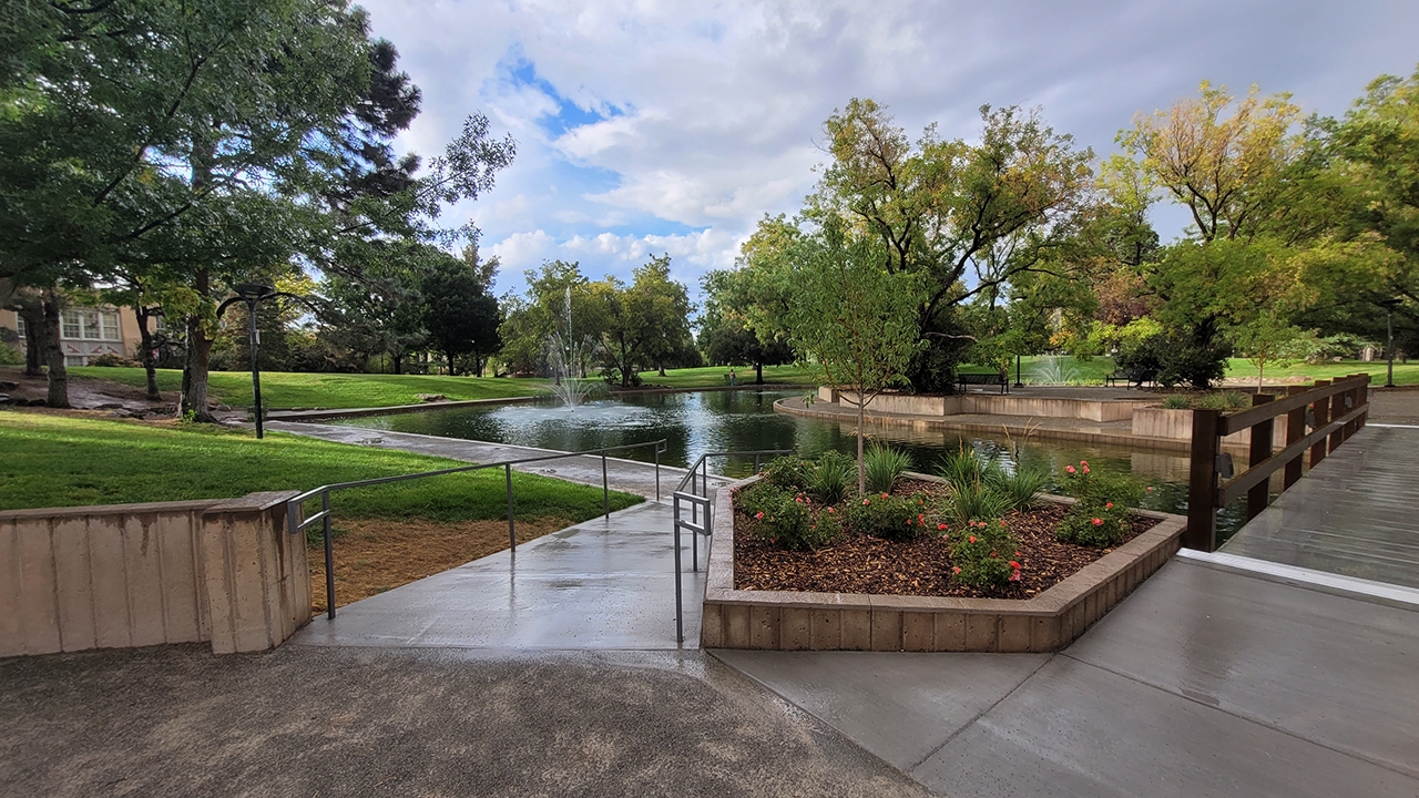 The UNM Duck Pond has