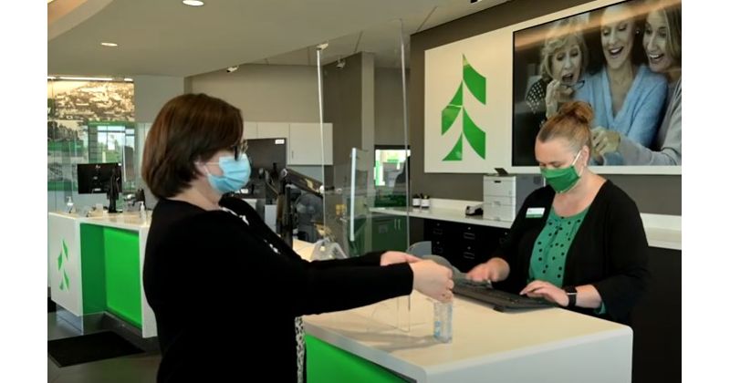 Associated Bank reopens branch lobbies with new safety measures in support of community health