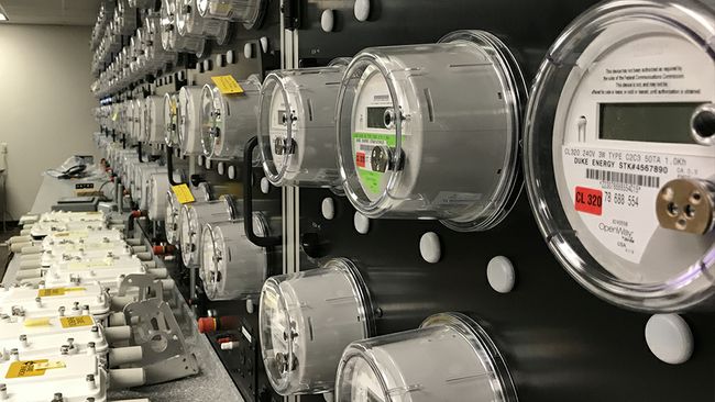 Duke Energy bringing smart meters to Kentucky customers, giving them more control of their energy use and bill payment options
