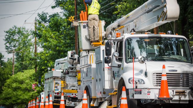 Duke Energy ready to respond to power outages in Carolinas as Irma blows into the region