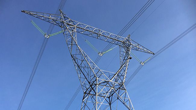 New 70-mile transmission line energized in Indiana to improve regional reliability, expand access to renewable energy and other resources