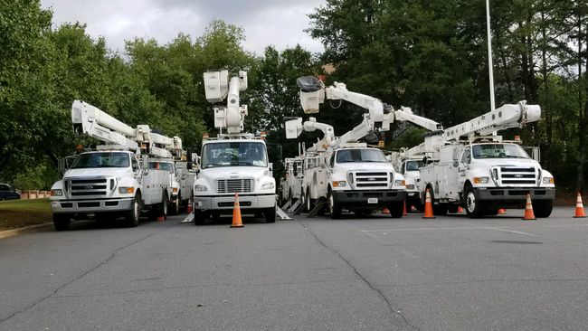 Duke Energy reports more than 500,000 power outages as of 10 a.m. Saturday