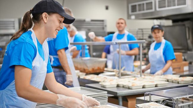 Duke Energy Foundation invests nearly $100,000 for hunger relief in Indiana communities