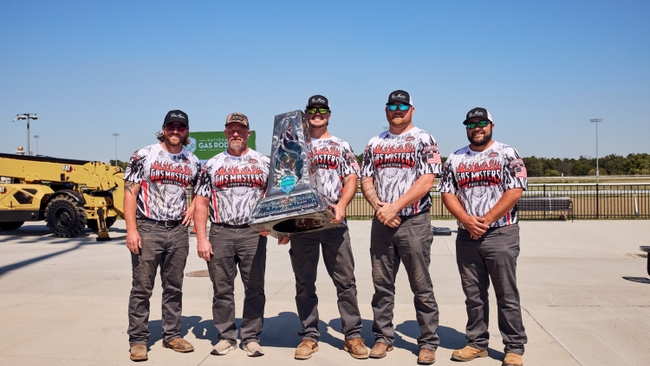 Piedmont Natural Gas technicians wrangle third consecutive title at national rodeo competition 