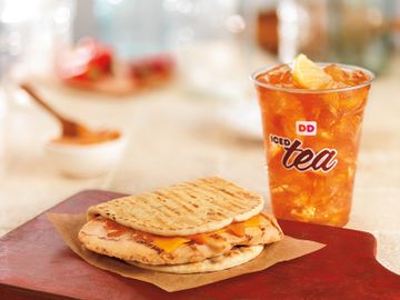 THRILL OF THE GRILLED: DUNKIN’ DONUTS ADDS GRILLED CHICKEN TO MENU  WITH NEW GRILLED CHICKEN FLATBREAD SANDWICH