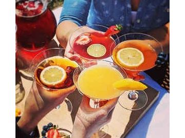 It’s Mar-TEA-ni Monday! Shake It Up With Our 3 Iced Tea Recipes!