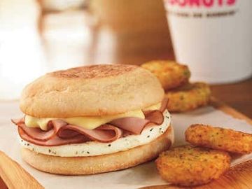 Chef’s Corner: Dunkin’ Brings Eggs Benedict Breakfast Sandwich to On-the-Go Guests!