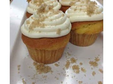Chef’s Corner: Brown Sugar Cinnamon Pudding Cupcakes