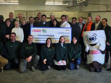 Dunkin’ Donuts Bringing Joy: Greater Philadelphia Franchisees Continue to “Roast Hunger” This Holiday Season