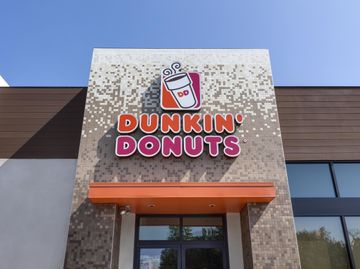 DUNKIN’ DONUTS ANNOUNCES PLANS FOR 65 NEW RESTAURANTS IN DALLAS-FORT WORTH AREA, INCLUDING SEVERAL MULTI-BRAND LOCATIONS WITH BASKIN-ROBBINS