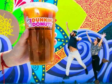 Dunkin’ Candy Bar Flavors Coming to a Spot Near You!