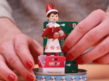 Four Creative Ways to Wrap Your Holiday Gift Cards