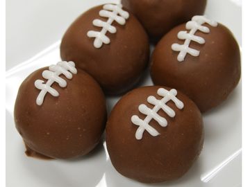 These DIY Mini MUNCHKINS® Footballs Are Perfect for the Big Game 