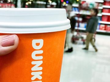 Get a Free Lyft Ride to Dunkin’ for Your Espresso Fix This Black Friday