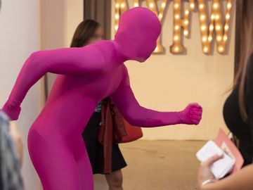 Dunkin' Runner NYFW