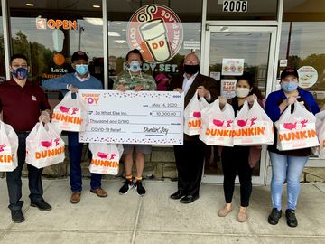 DIY Dunkin’ Donut Decorating Kits Bring Joy to Children’s Organizations in NJ and Maryland