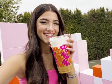 Dunkin’ Announces Live Social Event Series Celeb: Charli D’Amelio