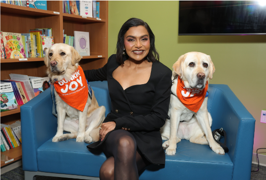 Dunkin’® Delivers Joy to Children’s Hospital with Storytime and Sweet Holiday Surprises