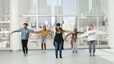 Hip-Hop with Robin Dunn. Photo By Kyle Froman.