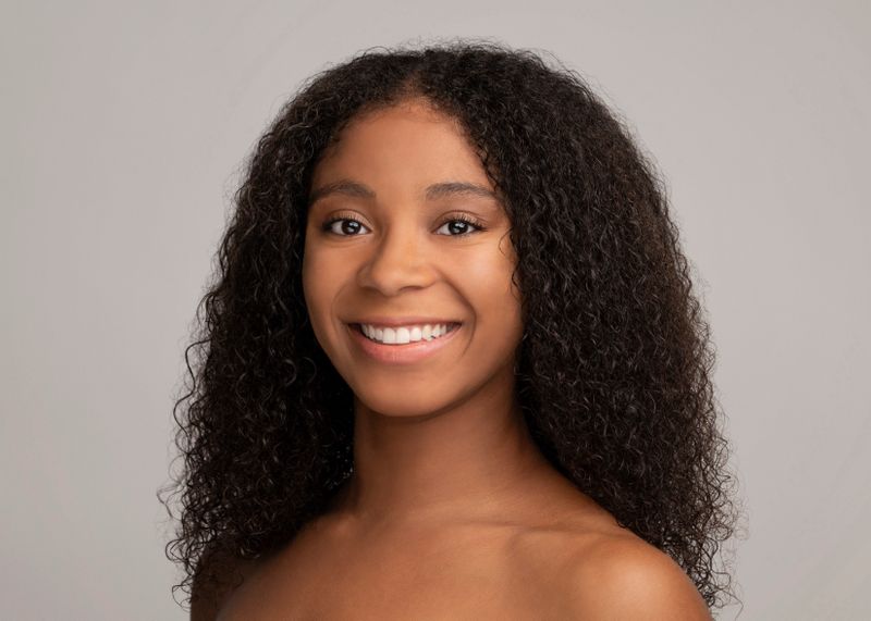 Ailey II Apprentice Naia Neal. Photo by Nir Arieli