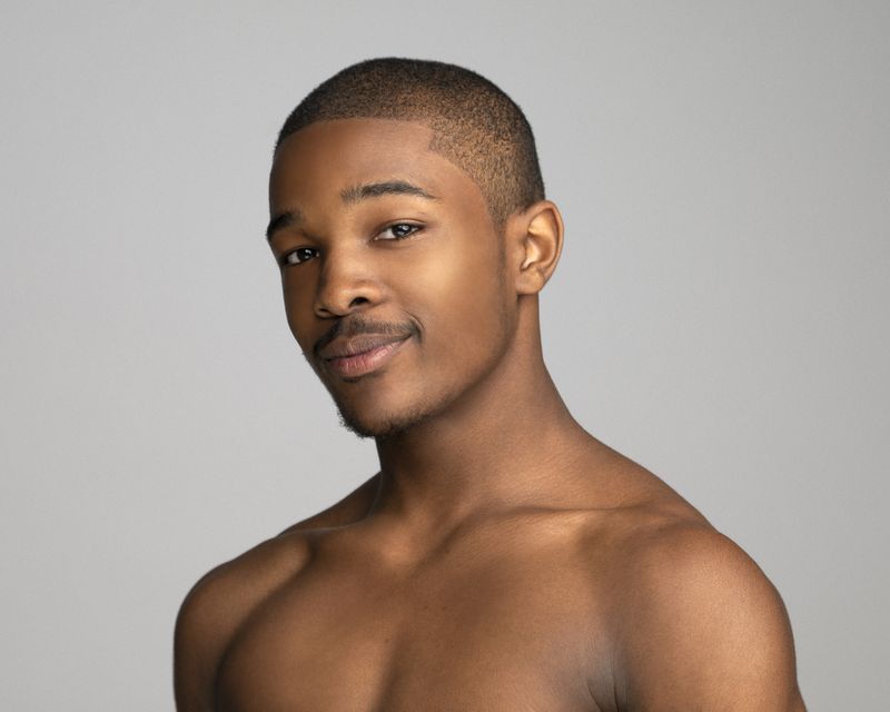 Ailey II Apprentice Vic E. Davis. Photo by Nir Arieli