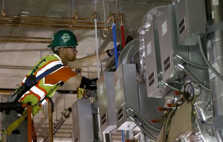 Knight Cancer Research construction