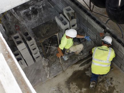 Knight Cancer Research construction