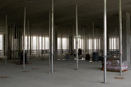 Knight Cancer Research construction