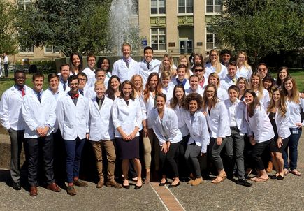 OHSU Physician Assistant Program builds diverse, competitive program that is tops in the nation