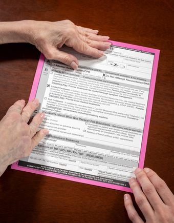 Hands on POLST Form