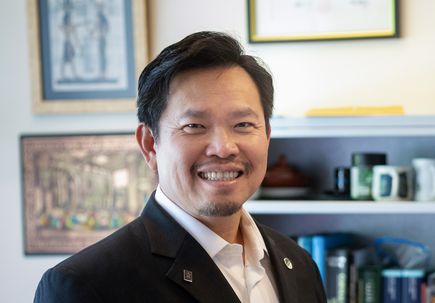 OHSU’s David Huang, M.D., Ph.D., named 2024 Oregon History Maker