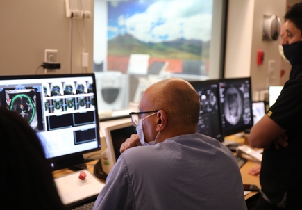 OHSU enhances incisionless treatment for tremor, trains surgeons nationwide
