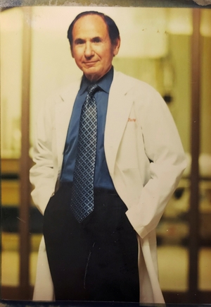 Albert Starr, M.D. (Courtesy)