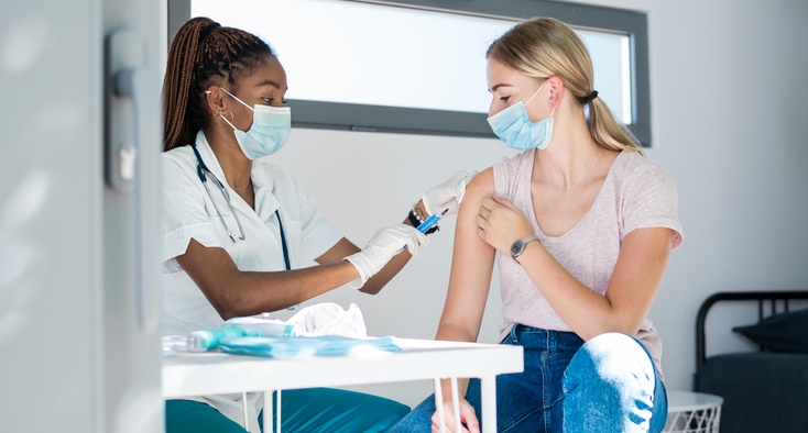 5 false claims about vaccines