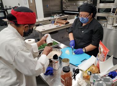 Back in Class for Lessons in Clean Energy Holiday Cooking