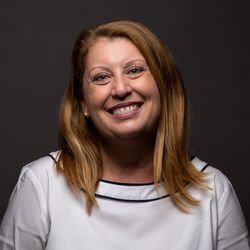 Holly Fazio