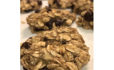 3-Ingredient Choco Chip Cookies