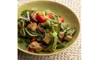 Tomato Panzanella Salad