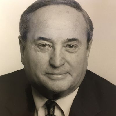Irwin Frank, Leading Urologist, Dies at 93 