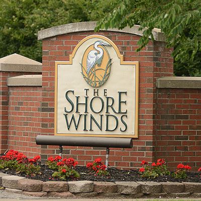 shore-winds_front_sign